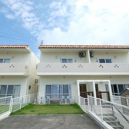 Sea Side Yaka Villa Onna Eksteriør billede